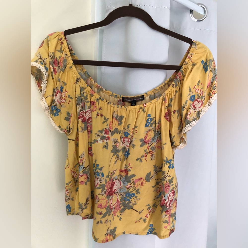 Floral Crop-top
